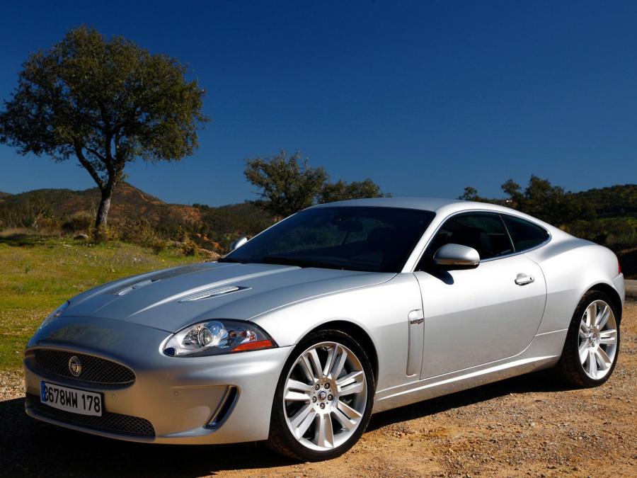  Jaguar XKR Coupe 2009 года  (фото 5 из 132)